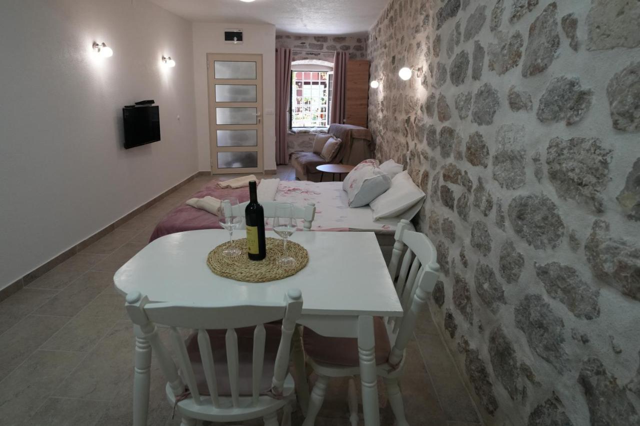 Apartments Visit Perast Luaran gambar